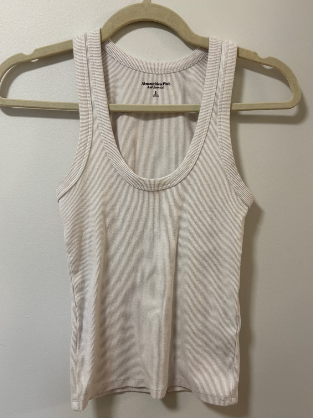 Abercrombie & Fitch White Ribbed Tank Top Small Scoop Neck A&F Essentials